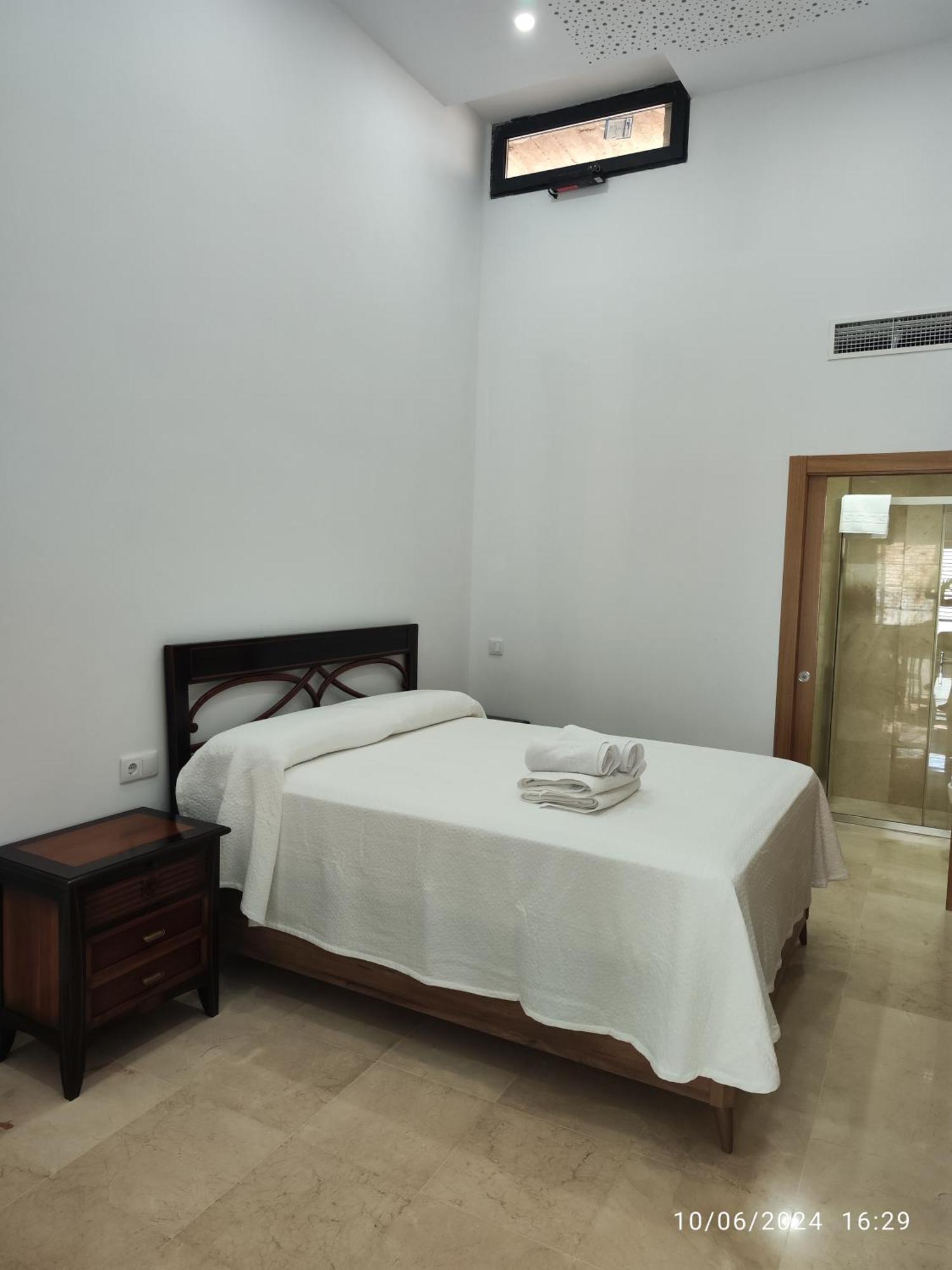 Apartamentos Luxury Playa Victoria Cadiz Bagian luar foto