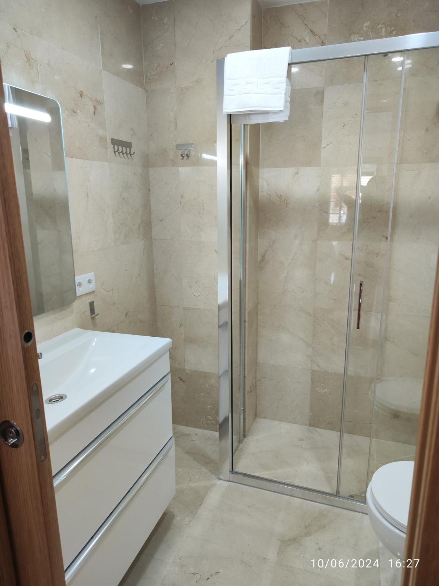 Apartamentos Luxury Playa Victoria Cadiz Bagian luar foto